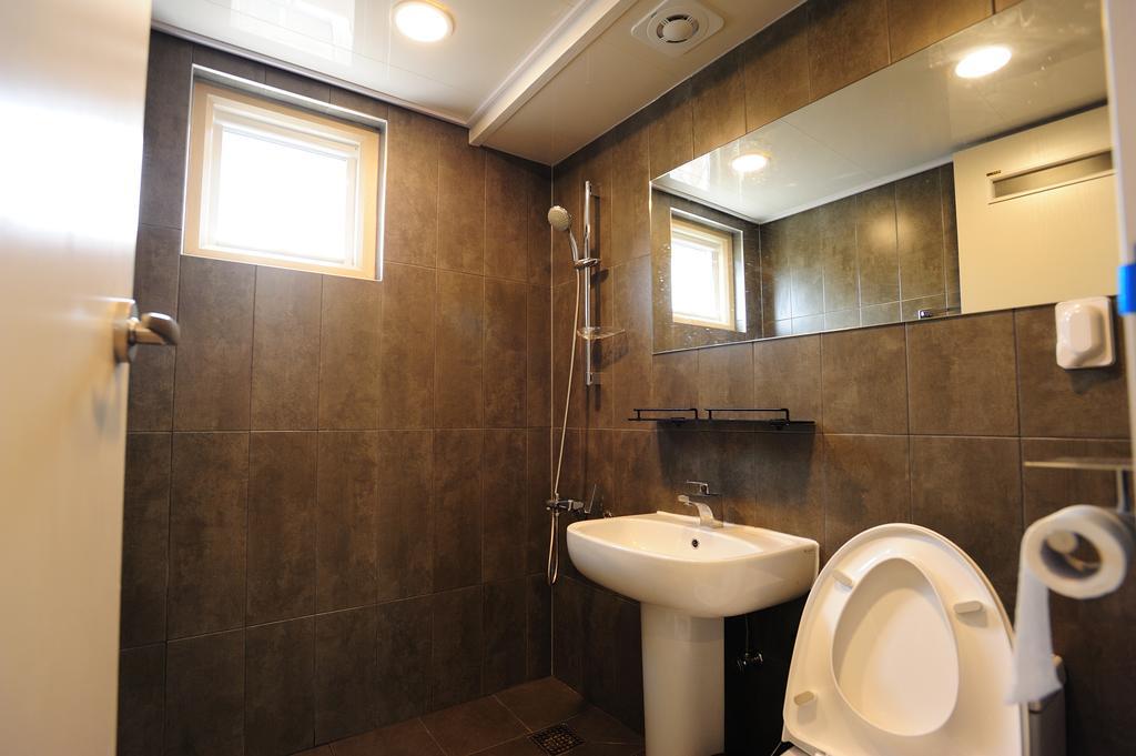 Hannah Guesthouse Чеджудо Экстерьер фото