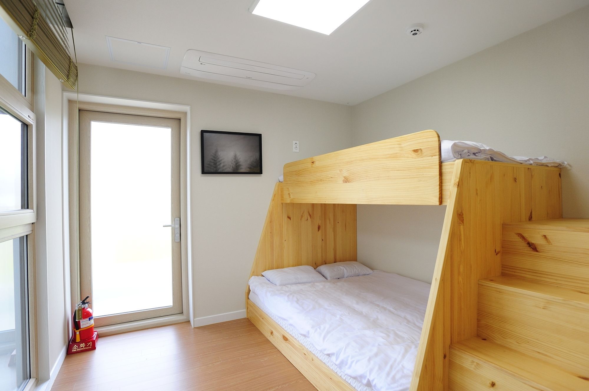 Hannah Guesthouse Чеджудо Экстерьер фото